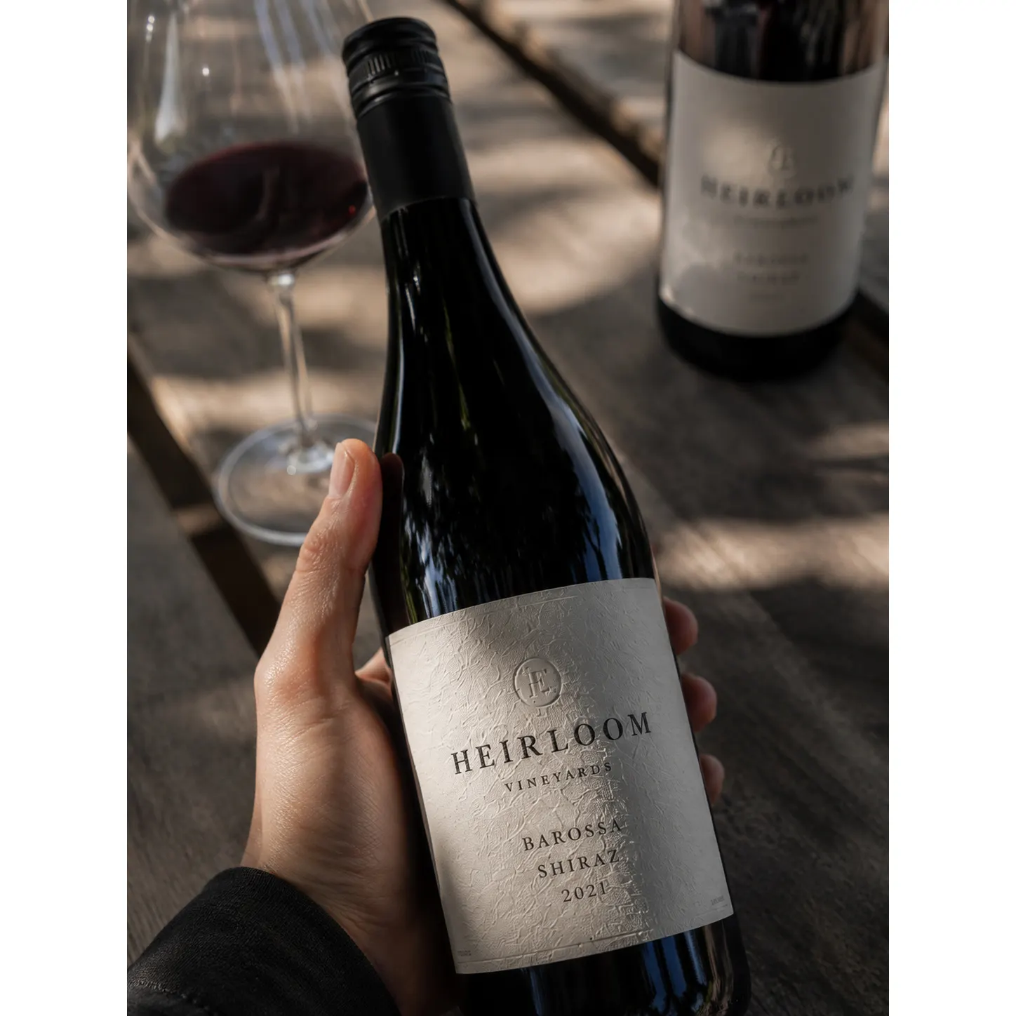 HY Paper wine label application scene